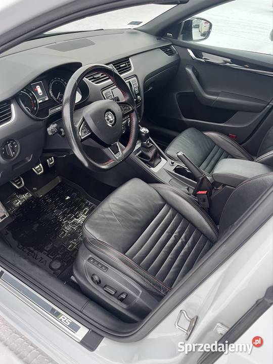 koda Octavia RS III Kombi 20 TSI 230 Challenge