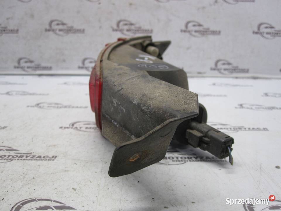 FORD FIESTA VII 09r lampa przeciwmgielna prawa świętokrzyskie