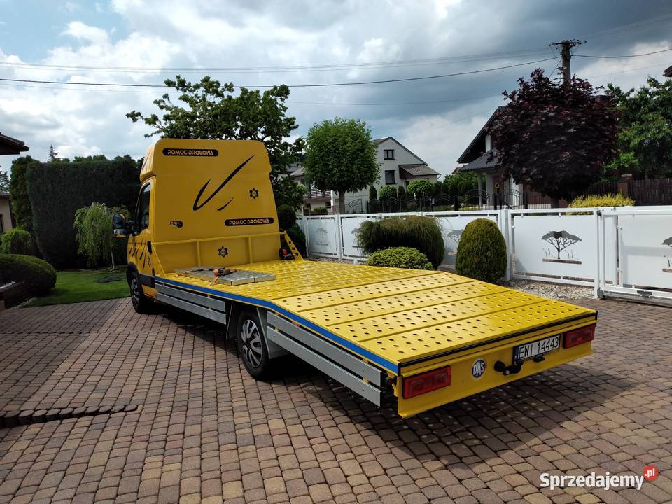 Iveco Daily Kabina kompletna z zewnątrz żóta Rok produkcji 2013 Złoczew