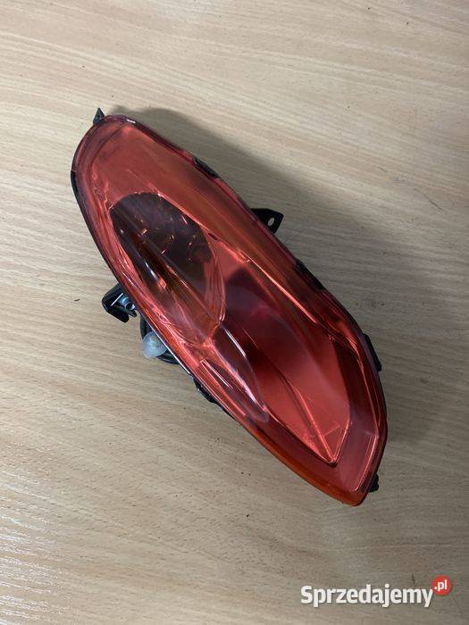 Lampa tył Lewa LED Piaggio Medley Najnowszy Poznań