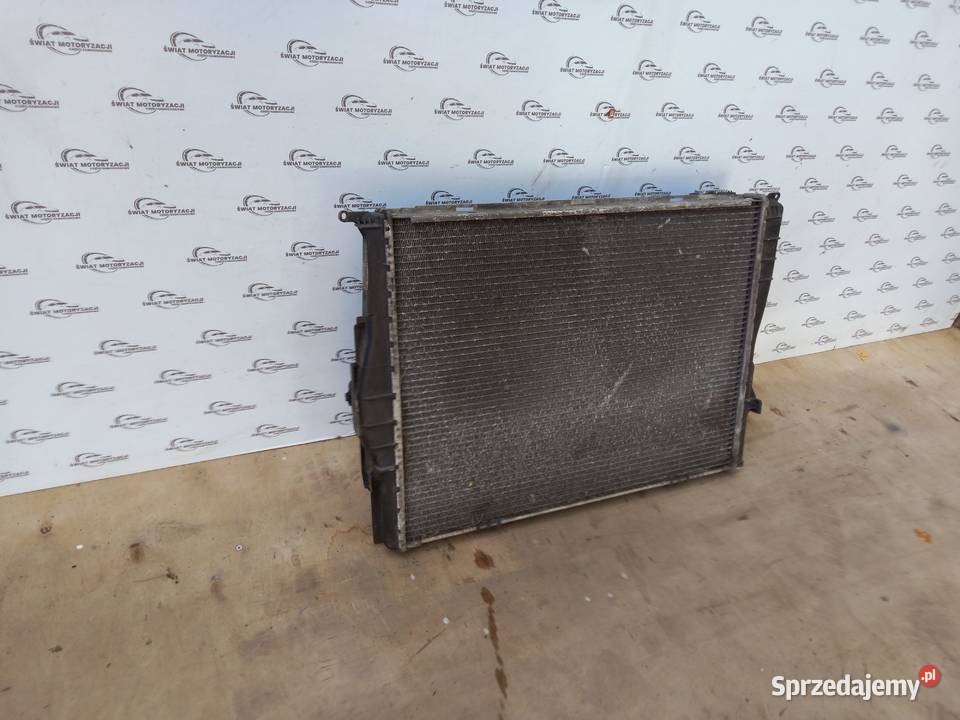 BMW E82 10r chłodnica wody 4203984 75164202 Kielce
