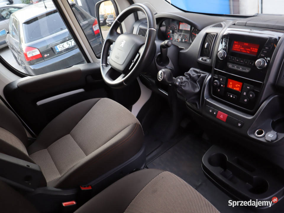 Peugeot Boxer 22 BlueHDi gniazdo USB Boxer Bielany Wrocławskie