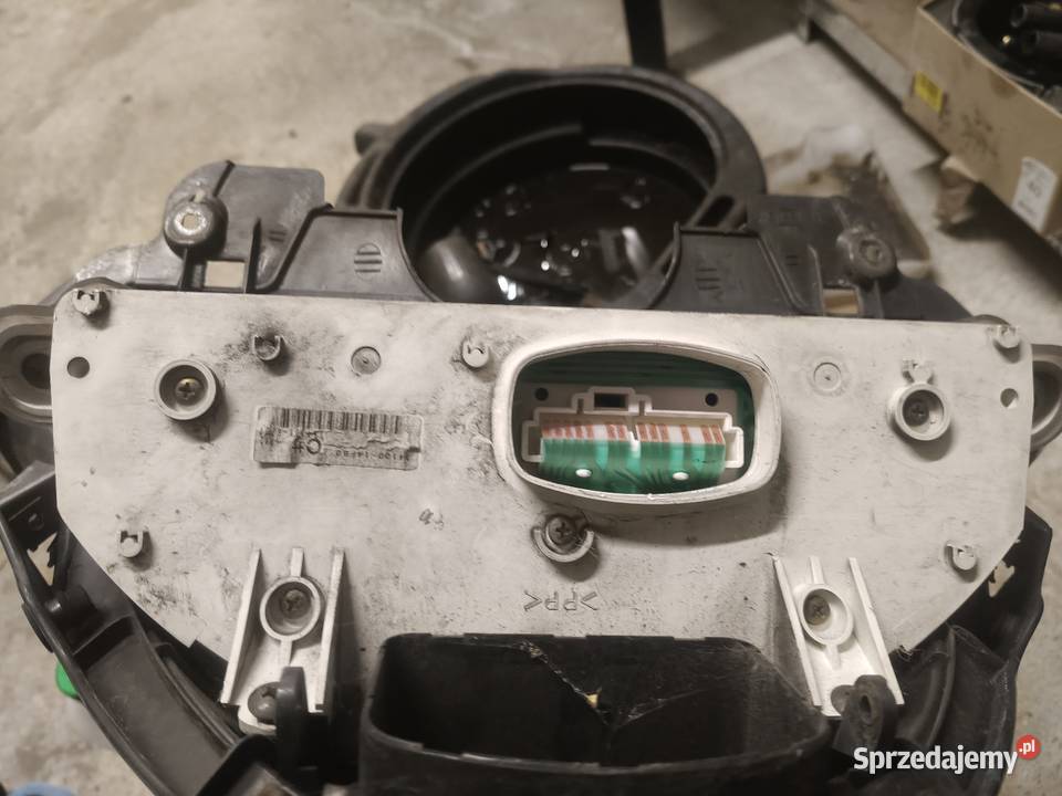 Suzuki burgmam an 400 licznik zegary Dębica