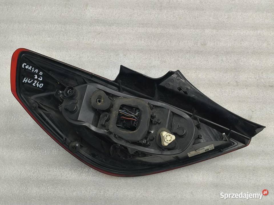 LAMPA PRAWY TYŁ 3D OPEL CORSA D LIFT