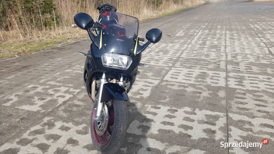 Suzuki gsx 600f stan