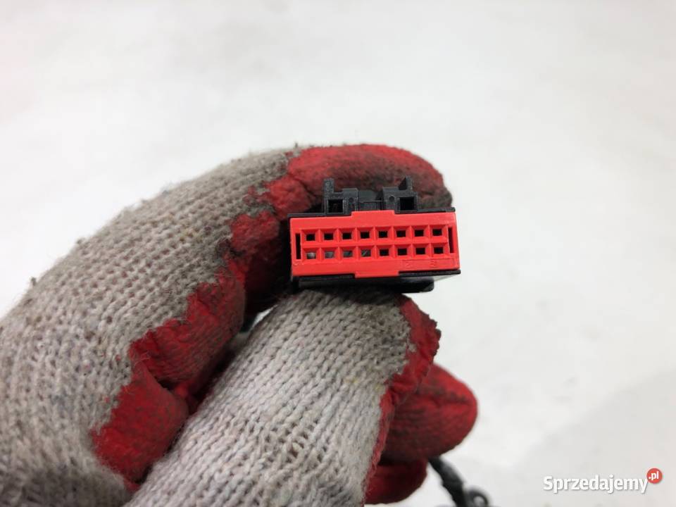 PRZEŁĄCZNIKI KIEROWNICY MULTIFUNKCJA FORD FOCUS Panele sterowania, przełączniki sprzedam