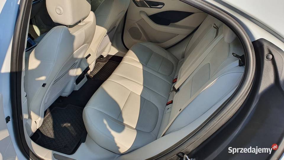 Jaguar IPACEsalon Polskamały przebieg jasne dolnośląskie Głogów