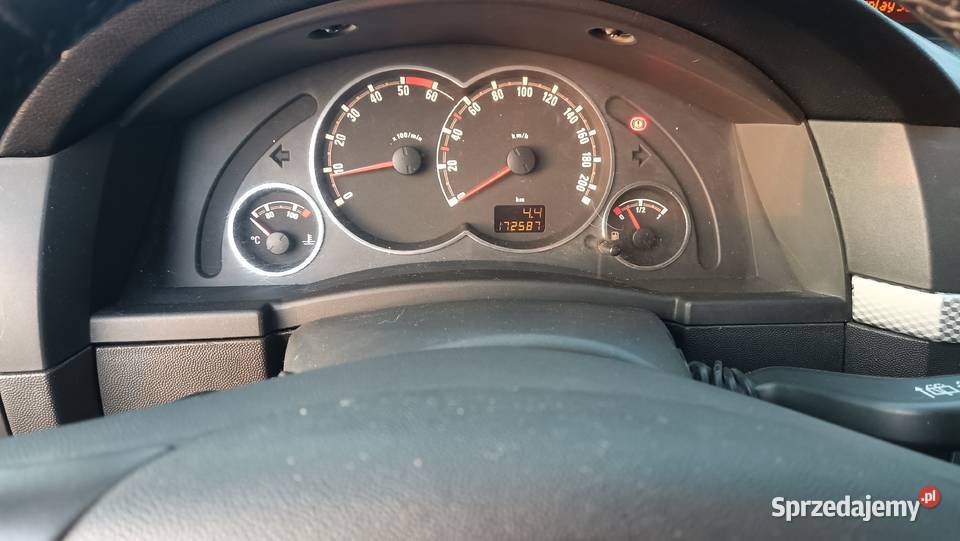 Opel Meriva 17 TDCi ekonomiczne auto zadbane Bronikowo