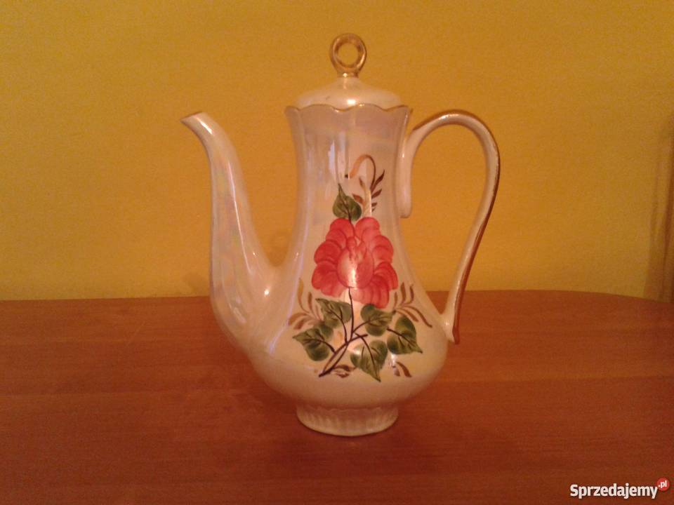 Porcelanowy kolekcjonerski do kawy herbaty sygno Wrocław