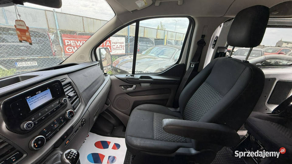 Ford Transit Custom 20tdci 8 osobowy ledy stan klimatyzacja Gdańsk