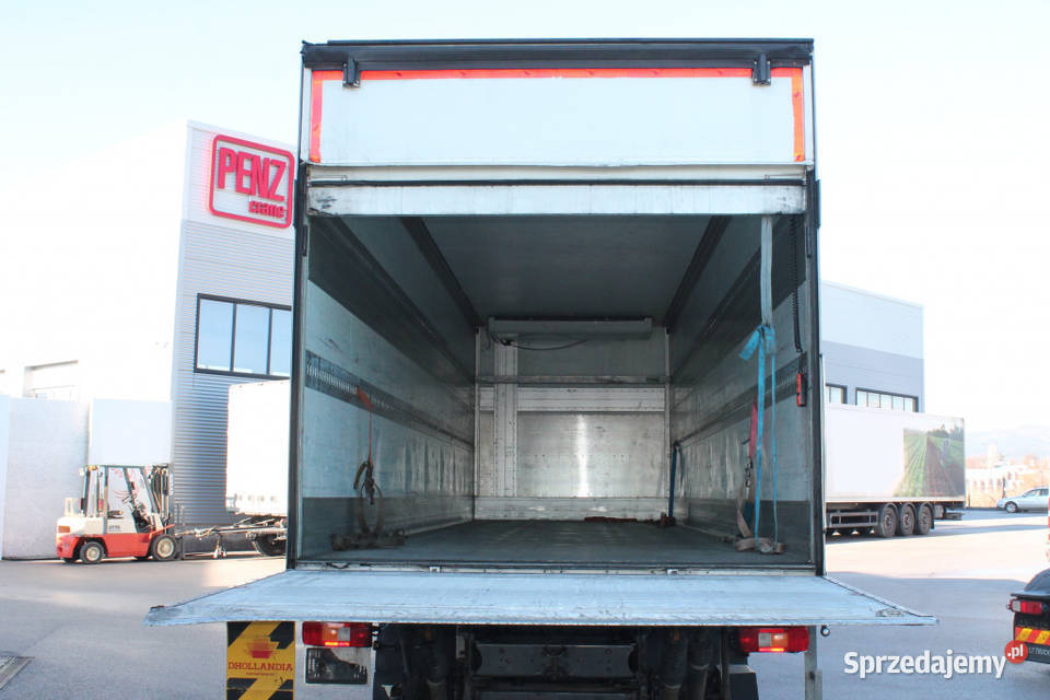 Kontener Volvo diesel Samochody ciężarowe