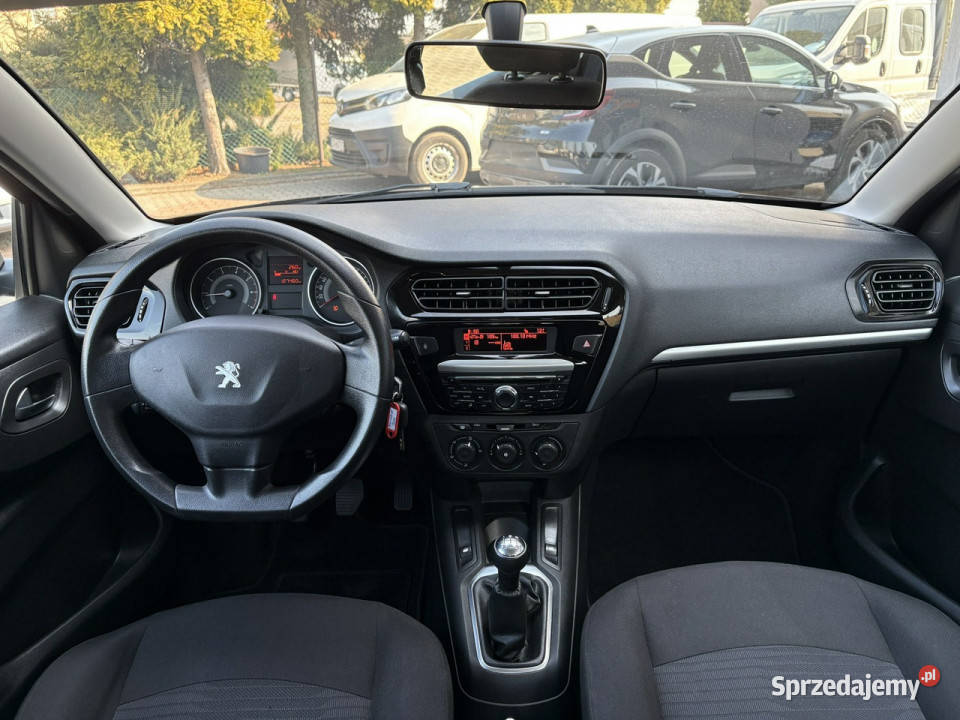 Peugeot 301 Rezerwacja 115KM