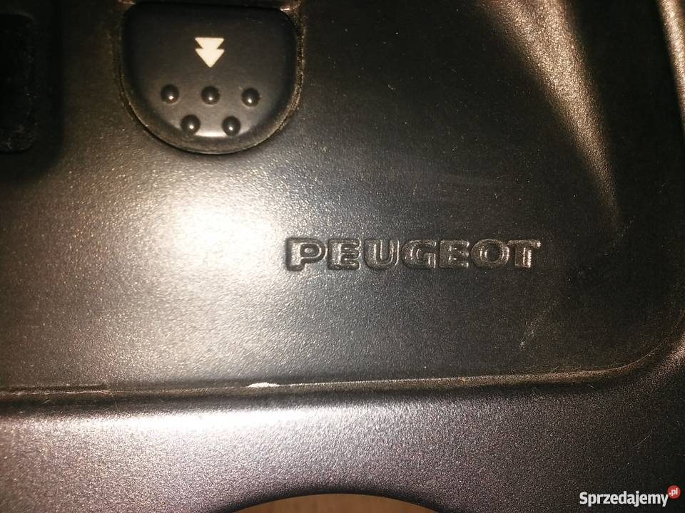 radio peugeot z panelem Konin