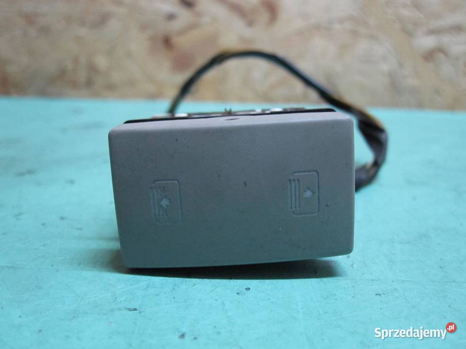 OPEL MERIVA B 11r przełącznik szyberdachu