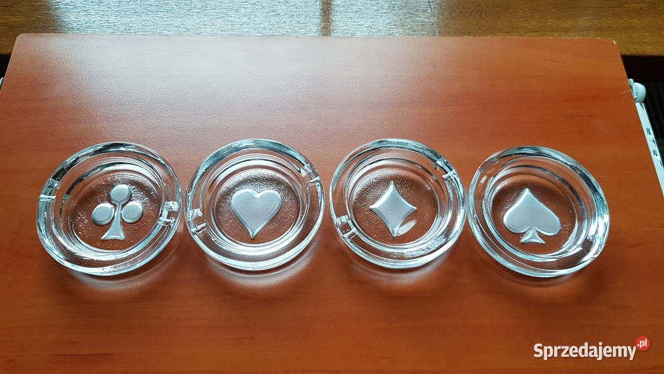 Zestaw 4 popielniczki do brydża pokera z Porcelana i szkło