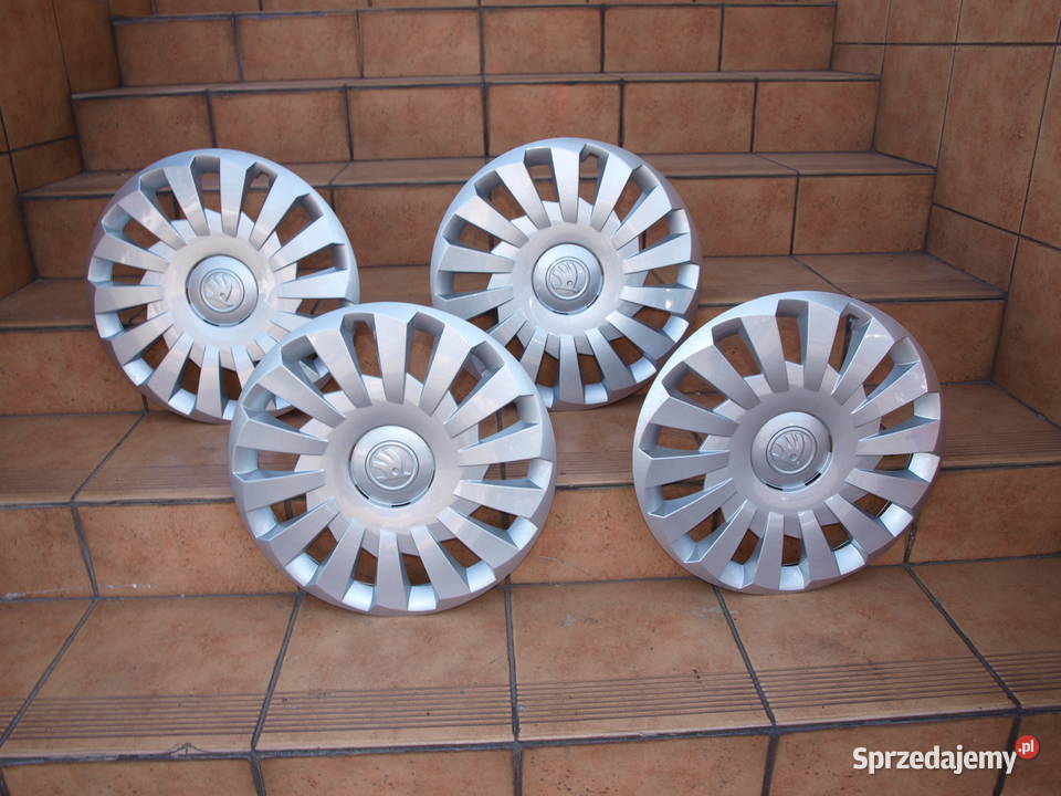 Skoda kołpaki 16 oryginalne komplet 4 sztuki Rozmiar 16" wielkopolskie Kalisz