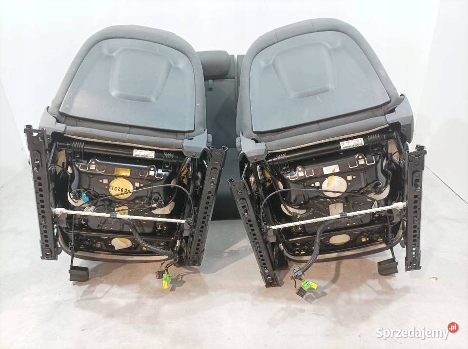 FOTELE PRZÓD KANAPA KPL KOMBI AVANT GRZANE Audi sprzedam