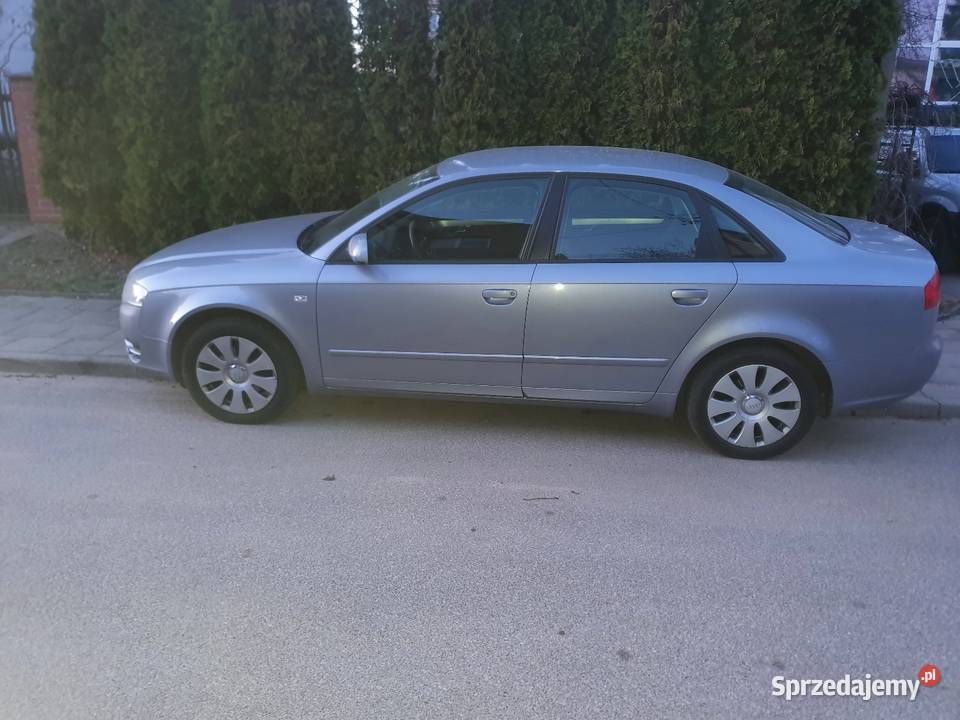 Audi a4b7 29mpi z gazem Zadbany Białystok