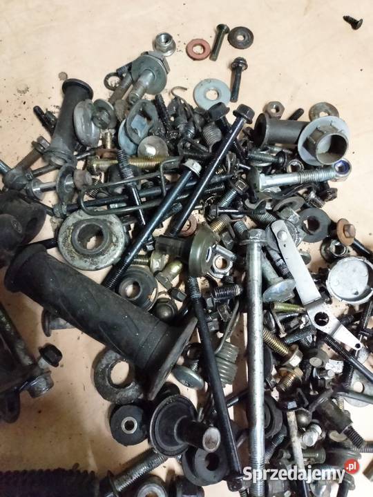 Różności silnika ramy Suzuki GS 500 Łubno