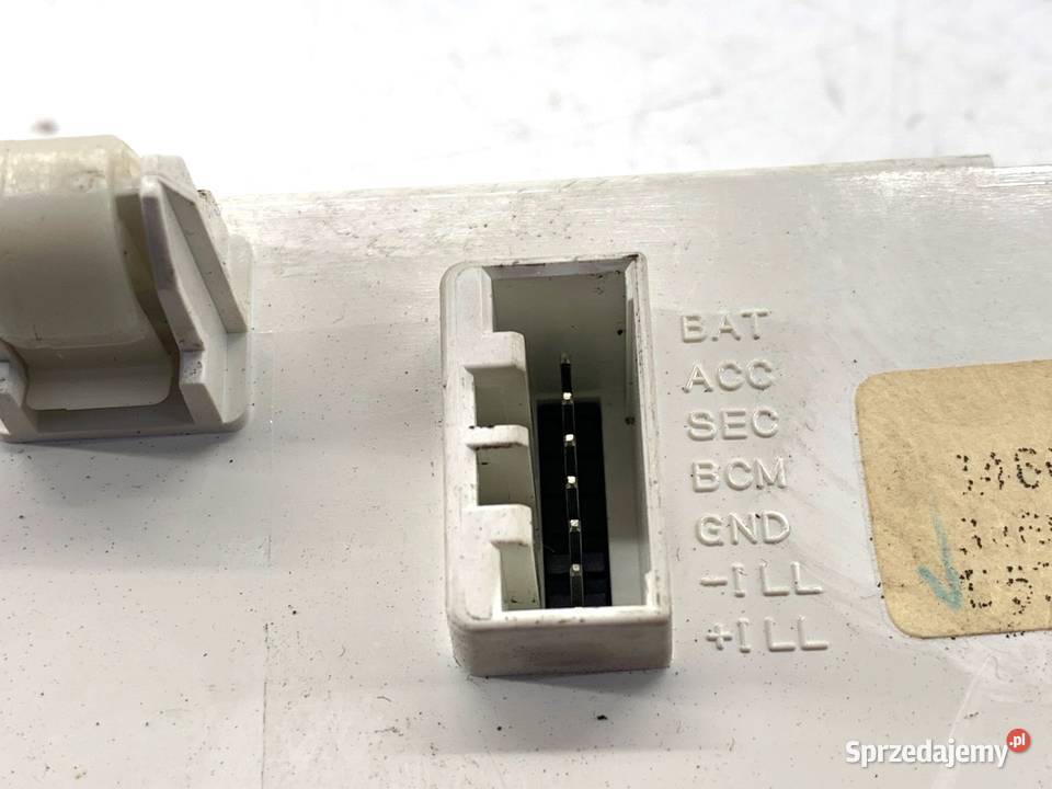 WYŚWIETLACZ SUZUKI SWIFT III EKRAN MONITOR