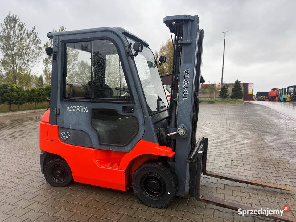 wózek widłowy TOYOTA 7FGF18 LPG 1800 Triplex Działoszyn