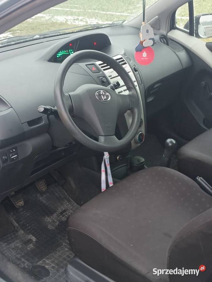Toyota Yaris 2 mały przebieg Mielec