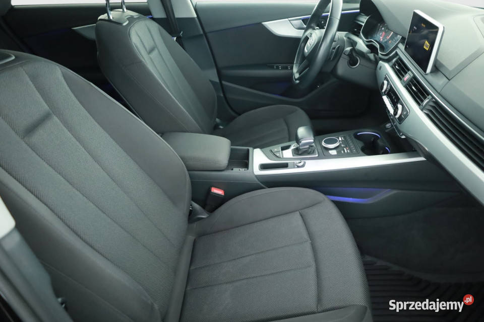 Audi A4 14 TFSI elektryczne szyby
