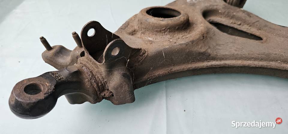 Wahacz lewy przód mercedes w202 w208 wielkopolskie Zbąszyń