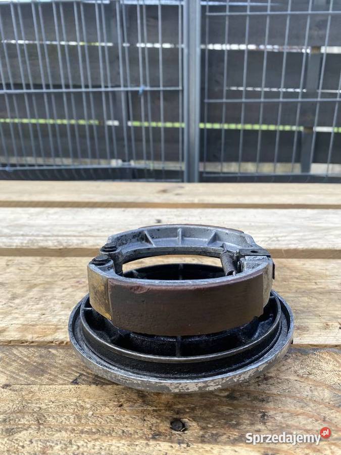 SZCZĘKOTRZYMACZ KOŁA TYŁ SIMSON S51 S50 50 2