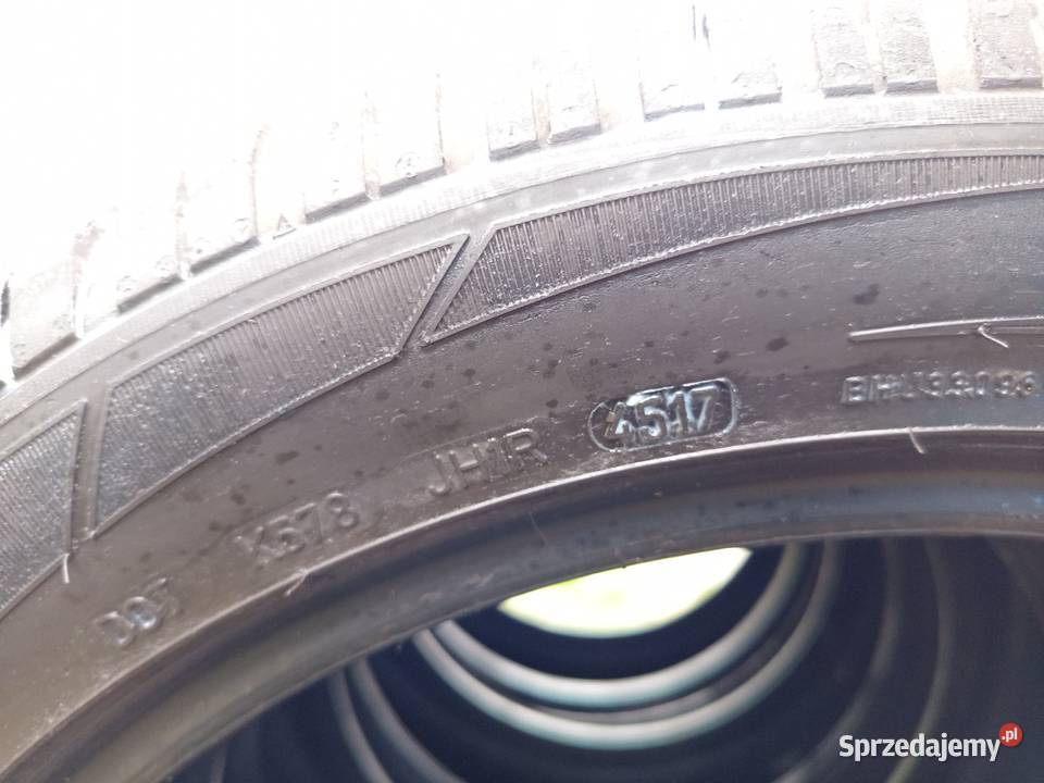 4x Opony Zimowe DUNLOP 22550R18 Samochodowe Ostróda