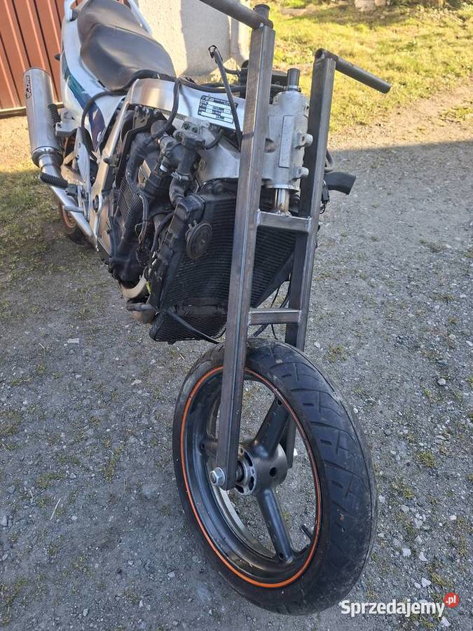 Suzuki gsxr 1100w na części zakup w całości Suzuki Nidzica