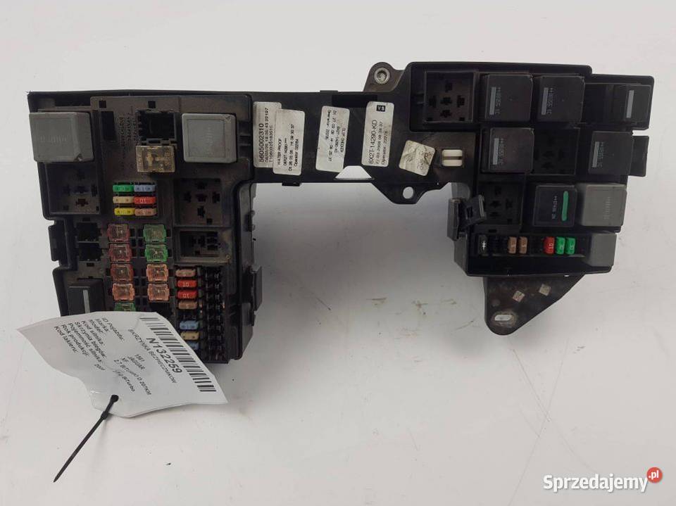 SKRZYNKA BEZPIECZNIKÓW 8X2T14A003AA JAGUAR XF I kujawsko-pomorskie