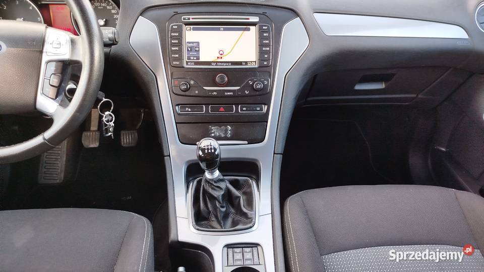 Ford Mondeo Bezwypadkowy Serwisowany Wyposażony ASR (kontrola trakcji) sprzedam