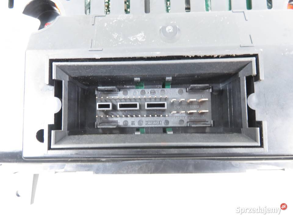 LICZNIK VW PASSAT B6 32 FSI osobowe