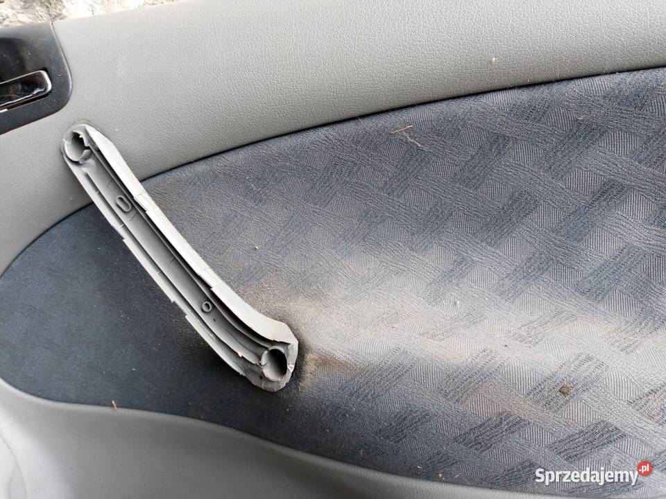 Skoda Octavia 1 boczki drzwi pasy świętokrzyskie Łagów