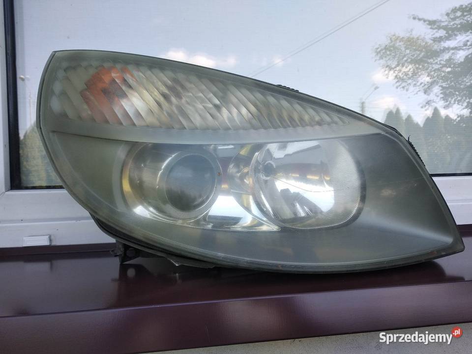 Renault Scenic II 2 lampy przednie reflektory
