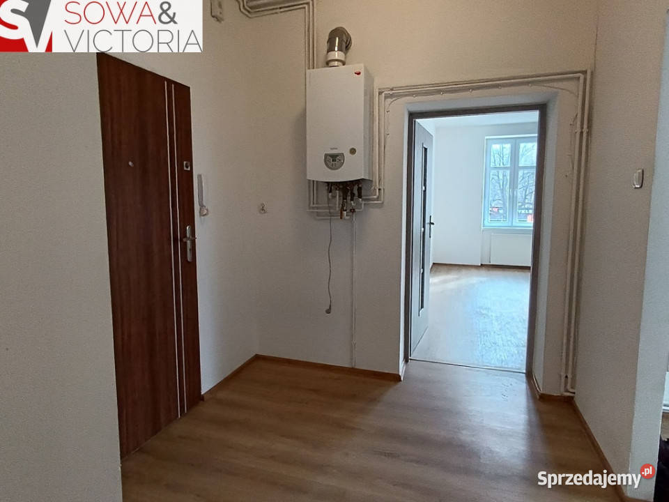Przestronne mieszkanie w wyremontowanej Piętro 2 Wałbrzych