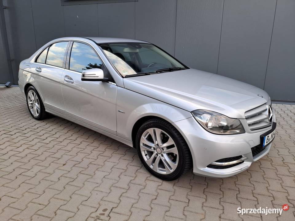 Mercedes c180 Avantgarde Lift Automat Piękny Pleszówka