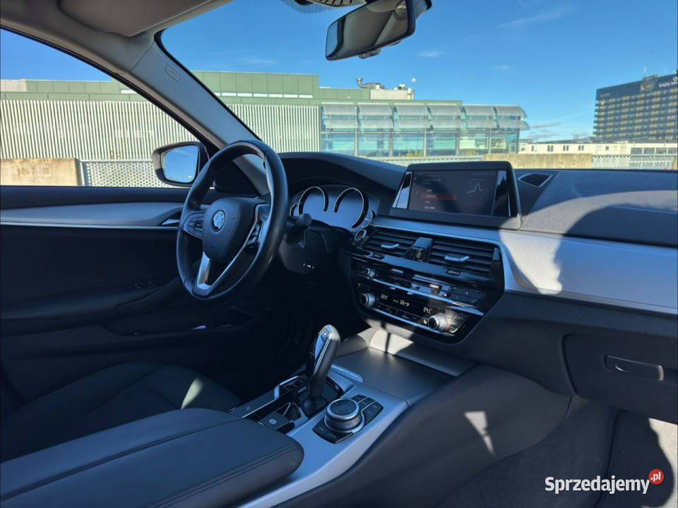 BMW 520 G30G31 20172023 automatyczna Sadlno