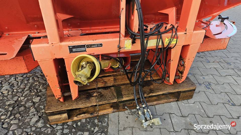 Kuhn MDS 1121 1800L Gruntowice sprzedam