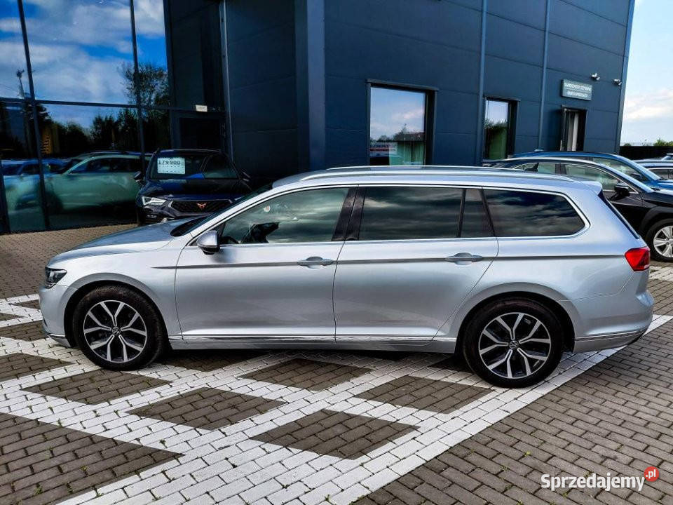 Volkswagen Passat 2021r FV23 LED ACC Alcantara automatyczna małopolskie Kraków