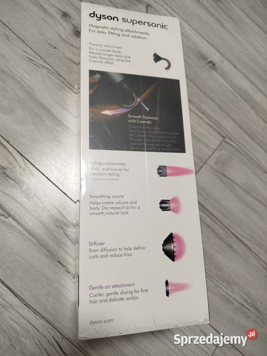 Suszarka do włosów znanej marki Nowy Kazanów