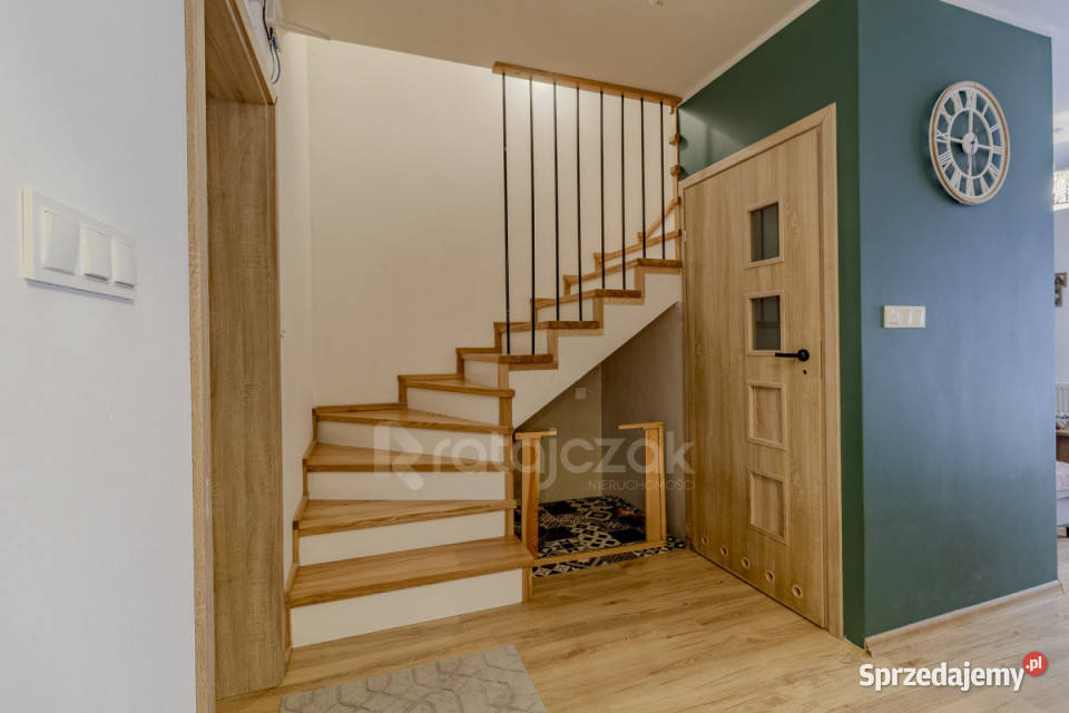 sprzedaży domu szeregowego 8759m2 Luzino