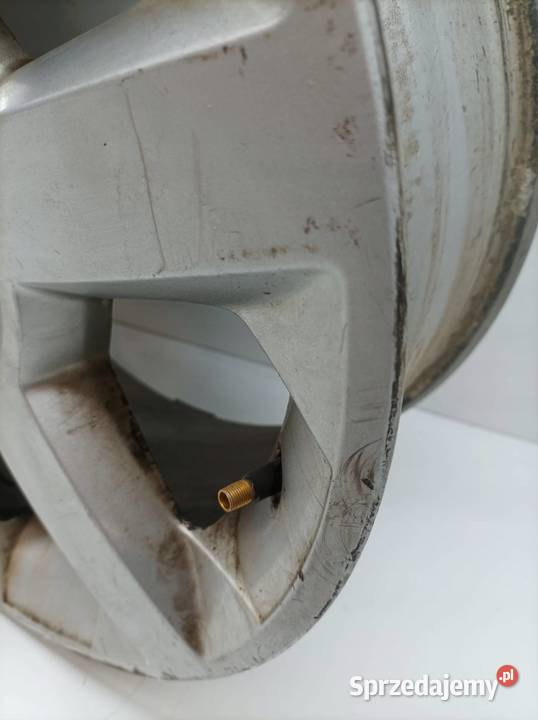 FELGA ALUMINIOWA R17 5X110 ET39 OC65 75JX17H2 Samochodowe Motoryzacja