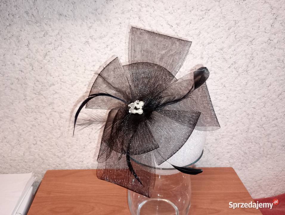 fascynator nakrycie głowy czarny na opasce Szczecinek