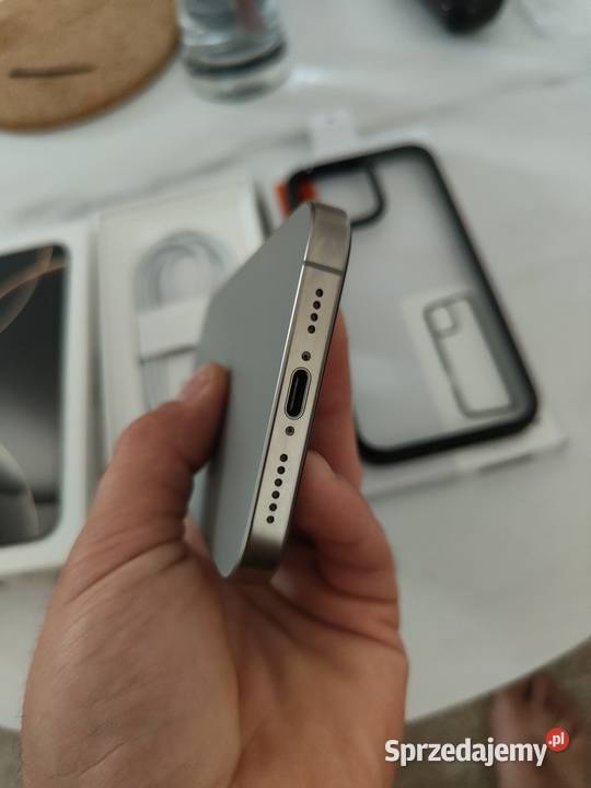 Iphone 16 Pro 256gb faktura stan idealny Pielgrzymowice