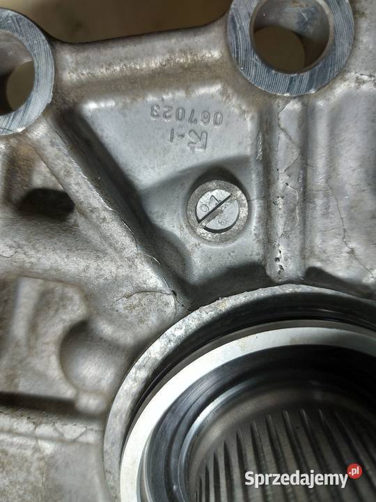 CCROSSER OUTLANDER 22 HDI 4HN 156 11r reduktor osobowe Kielce