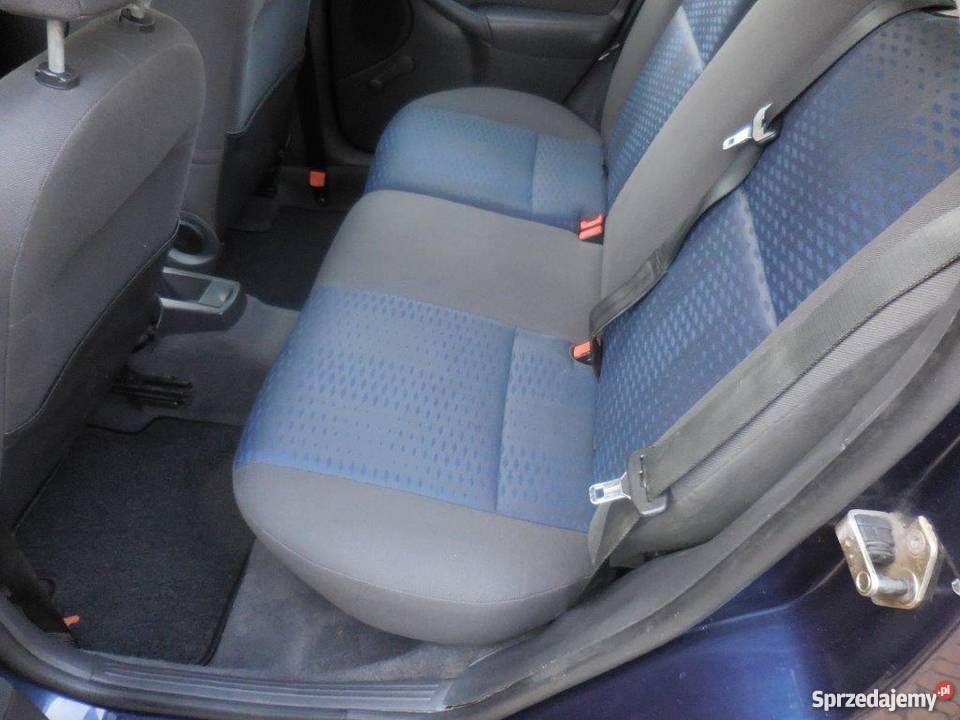 Ford Focus KOMBI 100 benz 16 BEZWYPADKOWY zero Kombi Kraków
