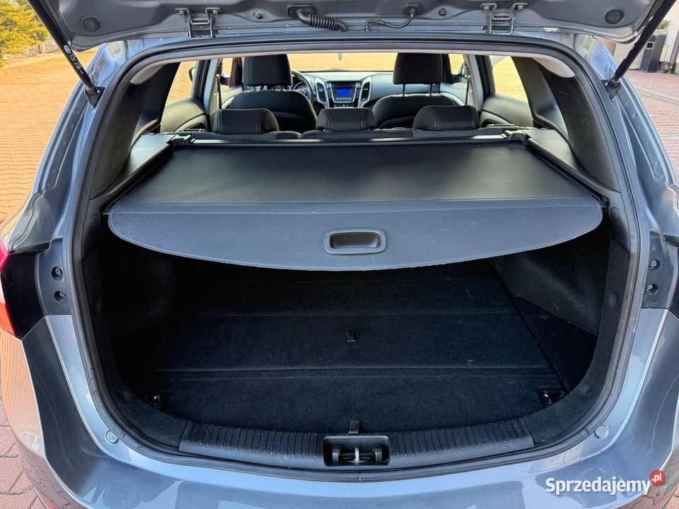 Hyundai i30 GDI 16 CRDI kupiony w polskim salonie Wolbrom