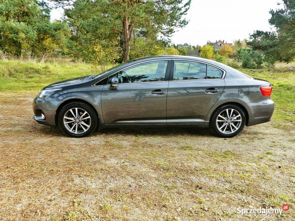 Toyota Avensis 18 VVTI Piła sprzedam